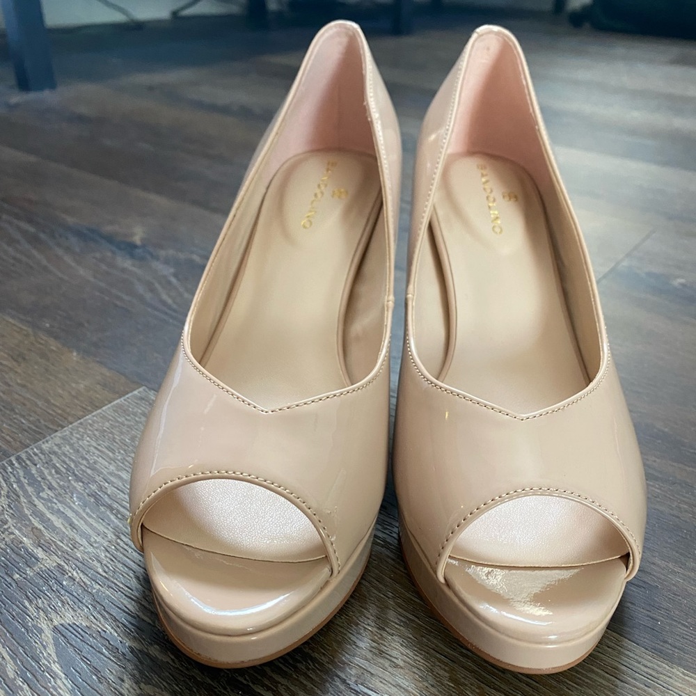 Nude heels